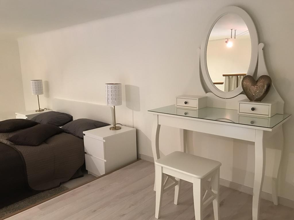 Goldcentral Apartment Gozsdu بودابست المظهر الخارجي الصورة