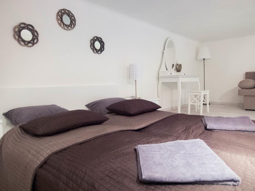 Goldcentral Apartment Gozsdu بودابست المظهر الخارجي الصورة